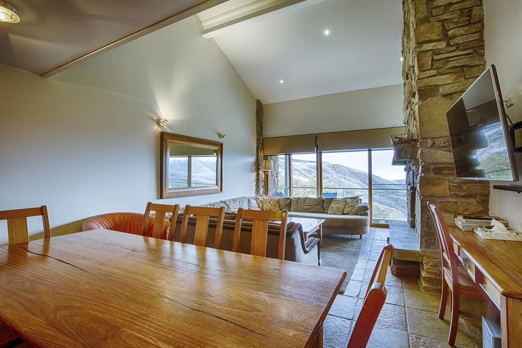 Alpine Woodsmoke Apartments Falls Creek Extérieur photo