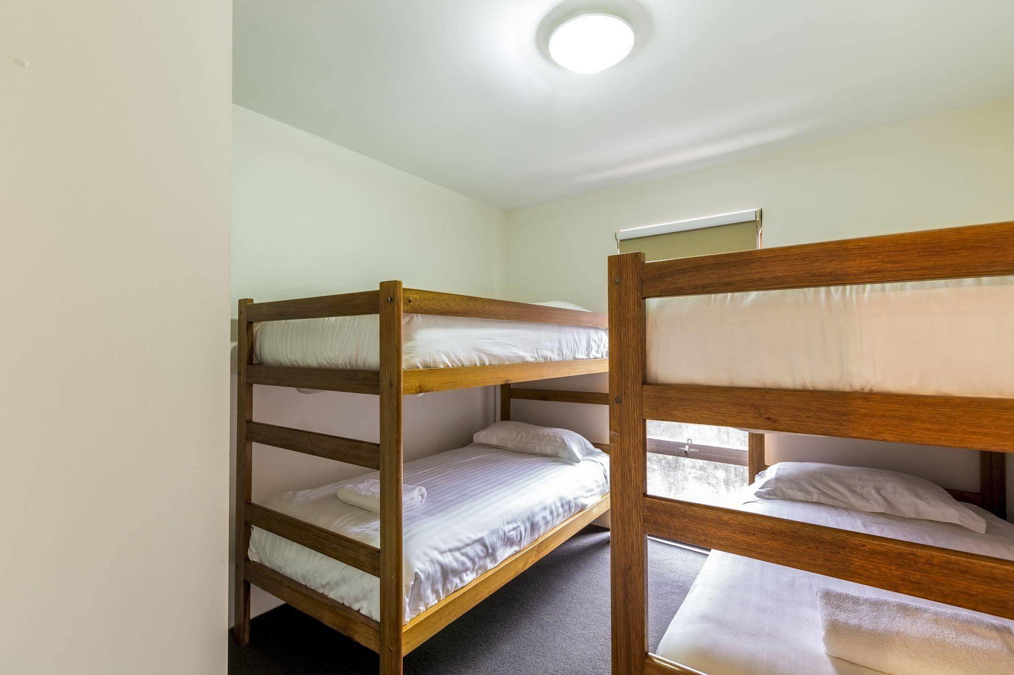 Alpine Woodsmoke Apartments Falls Creek Extérieur photo